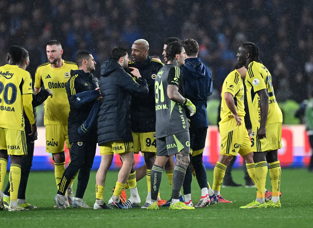 Fenerbahçe'den art arda paylaşımlar, Kazım Koyuncu, Volkan Konak ve Erkan Ocaklı ayrıntısı