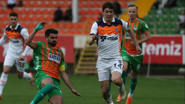 Başakşehir, Alanya deplasmanını 3 puanla geçti