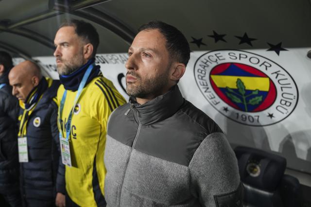 Domenico Tedesco, Fenerbahçe'deki sıkıntıyı 7 isimden bahsederek açıkladı