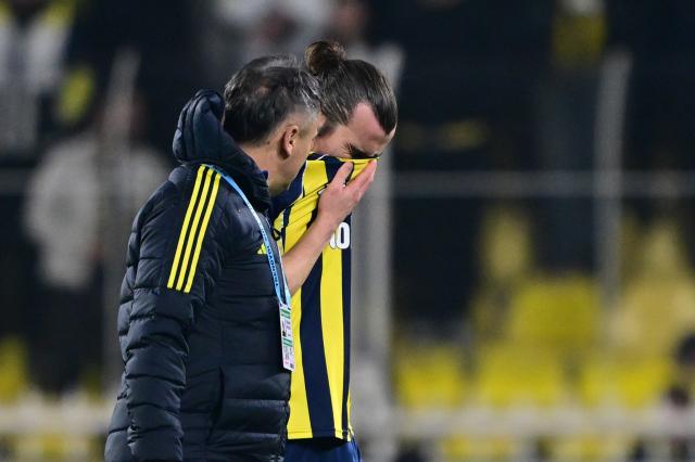 Fenerbahçe’den dört futbolcu için sakatlık açıklaması
 