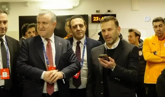 Erdoğan'dan Galatasaray'a tebrik telefonu