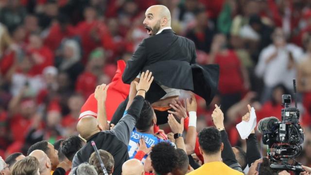 Iniesta derken bambaşka ismi açıkladılar, tarih yazan hocayı gönderdiler