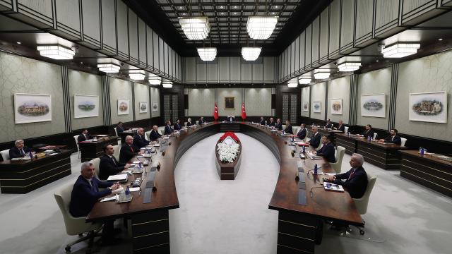 Kabine Ortadoğu savaşı gündemiyle toplanıyor