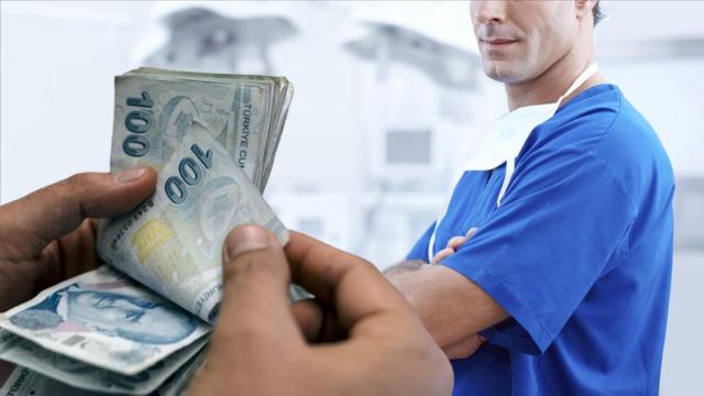 AYM'den sağlık çalışanlarının nöbet ücretleri için yeni karar: Kanun iptal edildi