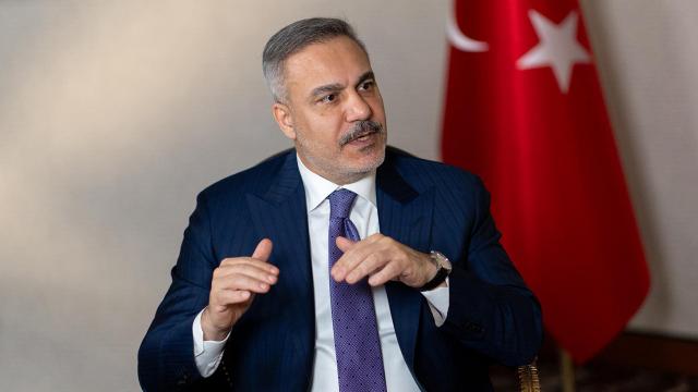 Bakan Fidan, Katar Başbakanı ve Azerbaycanlı mevkidaşı ile görüştü