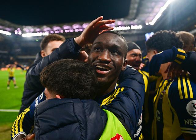 Fenerbahçe milli ara öncesi kayıp istemiyor, Gaziantep FK karşısında 4 eksik