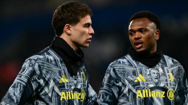 Fenerbahçe, büyük fırsat peşinde! Yeni sezonun ilk transferi şeklinde açıklandı