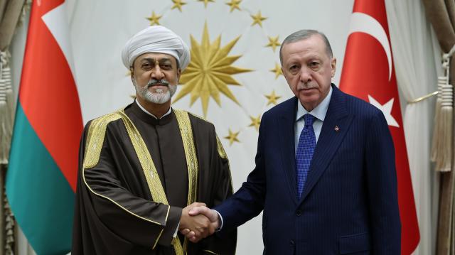 Cumhurbaşkanı Erdoğan, Umman Sultanı ile görüştü