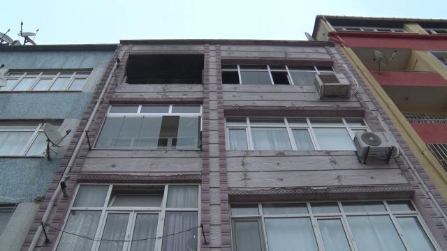 İstanbul'da dehşet. Eşini katledip evi ateşe verdi