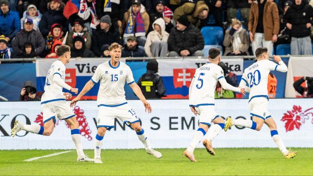 Ülkede seferberlik ilan edildi, Türkiye maçı öncesi başbakan devreye girdi