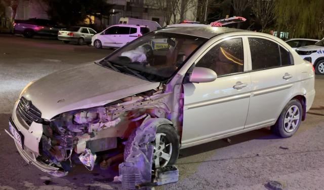 Alkollü şekilde kaza yaptı. Aday sürücünün ehliyeti daimi olarak iptal oldu
