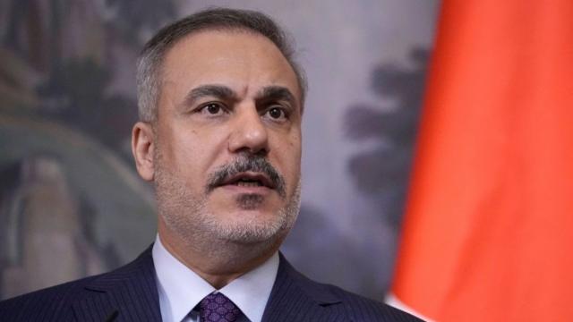 Pakistan'da barış için kritik zirve. Dışişleri Bakanı Fidan Pakistan'a gidiyor