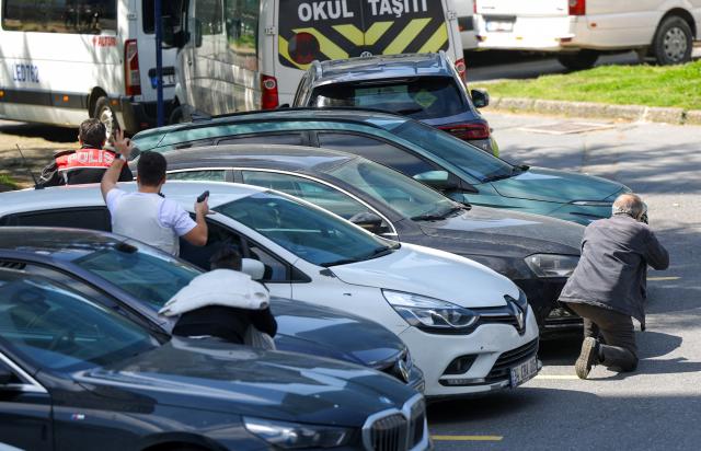 İstanbul İsrail Konsolosluğu önünde çatışma: 1 terörist öldürüldü, 2 terörist yaralı ele geçirildi