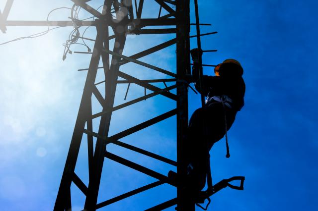 Gece başlayacak, sabaha kadar sürecek! İstanbul'un 20 ilçesinde elektrik kesintisi yaşanacak (9 Nisan BEDAŞ kesinti programı)