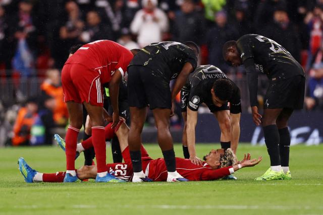 Liverpool'da sakatlık kabusu. Yıldız ismin aşil tendonu koptu, 9 ay uzak kalacak