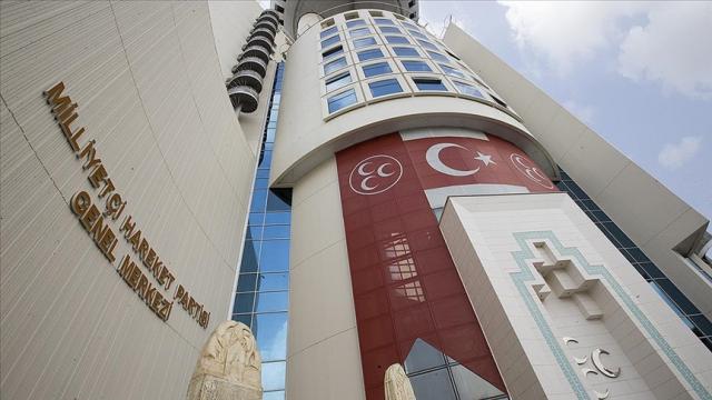 MHP'de üç il yönetimi daha görevden alındı