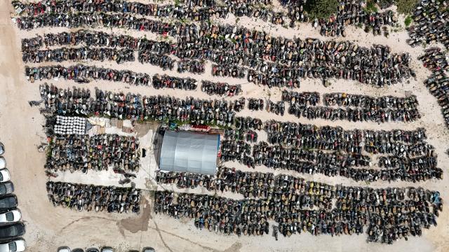 En tuhaf hikaye lüks araçtan çıktı. 