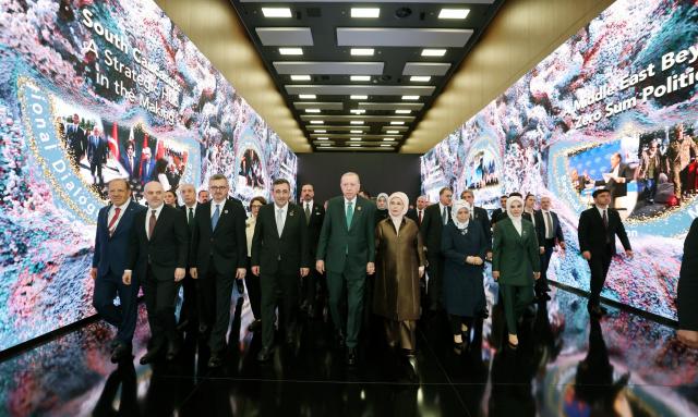 Emine Erdoğan'dan 'Antalya Diplomasi Forumu' mesajı