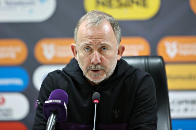 Sergen Yalçın mağlubiyeti değerlendirdi. 