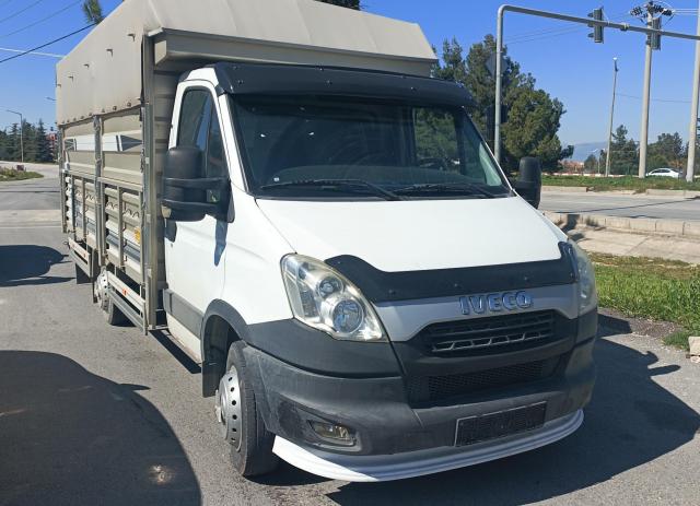  Tescilsiz plaka kullanan sürücüye ceza