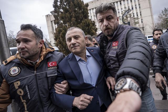 Gülistan Doku dosyası: Eski Vali neyle suçlanıyor, 