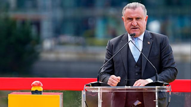 Bakan Osman Aşkın Bak'tan tepkilere yanıt